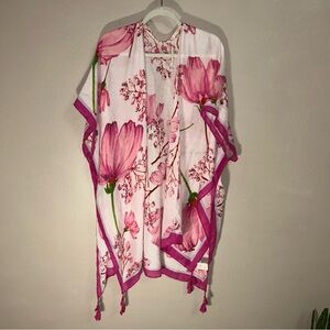 Do Everything in Love Pink Floral Kimono